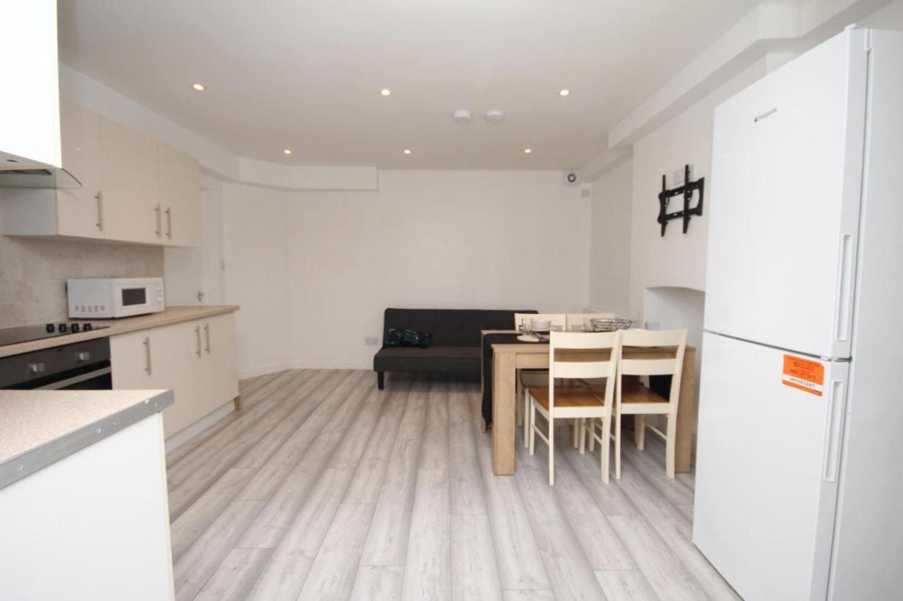 Lovely 3 Bed Spacious Flat Apartment In Central London Londres Exterior foto