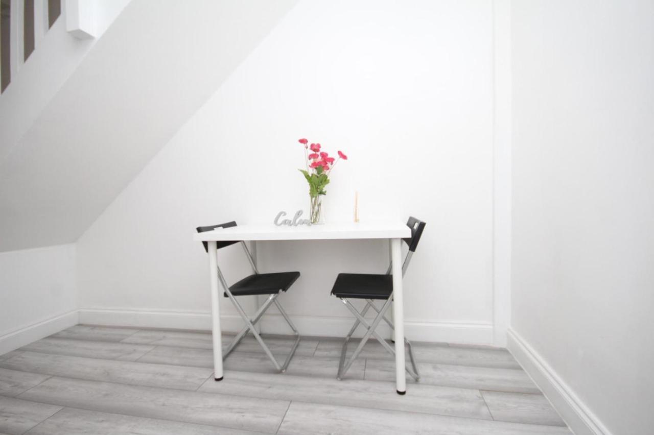 Lovely 3 Bed Spacious Flat Apartment In Central London Londres Exterior foto